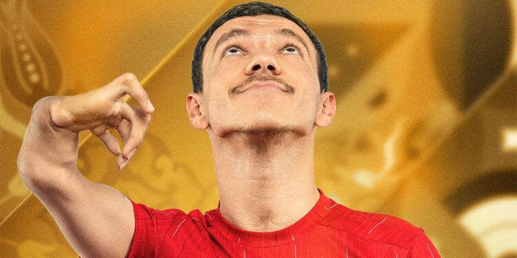 Milli para yüzücü Umut Ünlü'den altın madalya