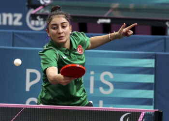 Milli sporcu Ebru Acer'den bronz madalya