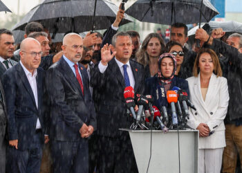 Mahkeme ışık hızıyla karar vermeye çalışıyor