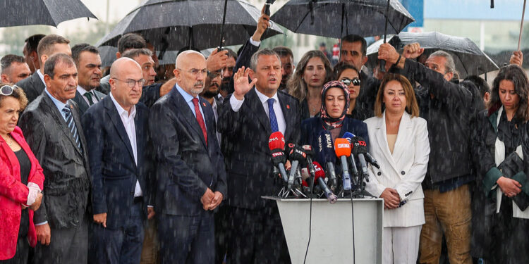 Mahkeme ışık hızıyla karar vermeye çalışıyor