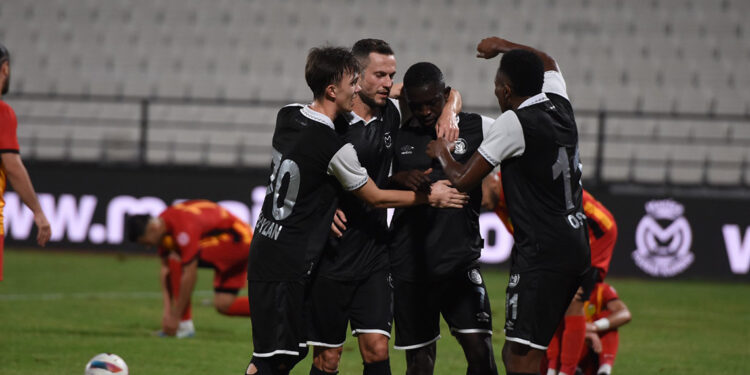 Manisa Futbol Kulübü- Yeni Malatyaspor: 5-1