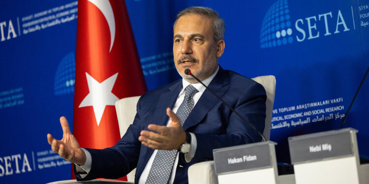 Netanyahu hükümeti olduğu sürece bölgeyi ateşe götürecekler