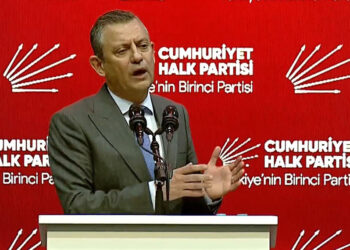 CHP Türkiye'nin 1'inci partisidir