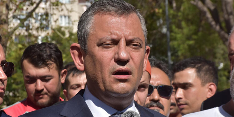 Özgür Özel: Motokuryelik devlet nezdinde temsil edilecek