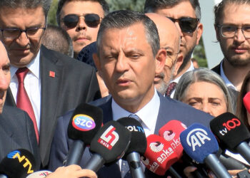 Özgür Özel: O kılıçtan vatan düşmanları ürkecek