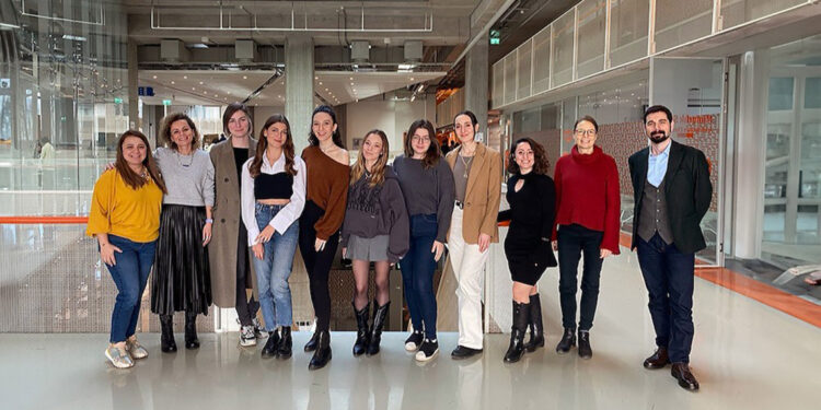 PEAKUP, üniversite ve şirketlere yapay zeka ve bulut eğitimleri veriyor