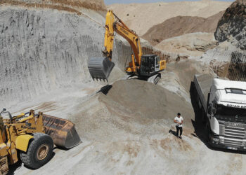 Ponza Bitlis'in ekonomisine can suyu oluyor