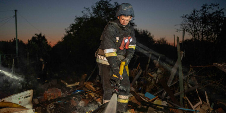 Sumy bölgesine hava saldırısı; 2 ölü