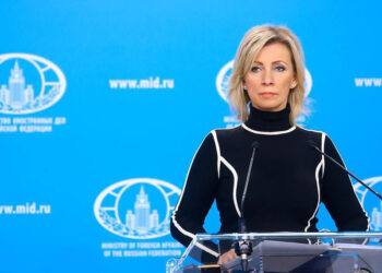 Zakharova'dan, Zelenski'nin barış zirvesi önerisine sert yanıt