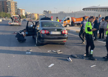 Şanlıurfa'da otomobil ile elektrikli bisiklet çarpıştı: 1 ölü