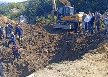 Samsun'da su kuyusu kazısında göçük; 2 ölü