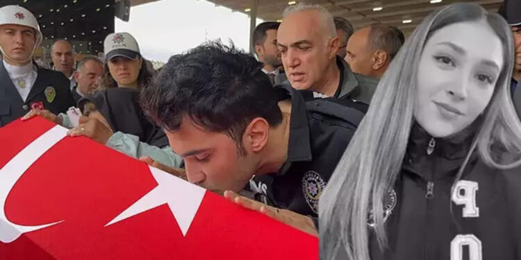 Şehit polis memuru Şeyda’yı, eşi tabutunu öperek son yolculuğuna uğurladı