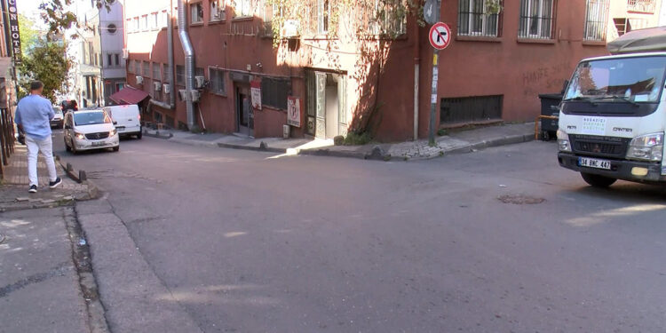 Şişli'de 2 saat arayla aynı sokakta iki trafik kazası