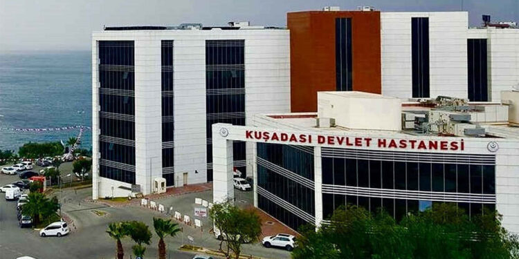 Taciz iddiası sonrası arbede çıktı; kelepçelenen turist öldü