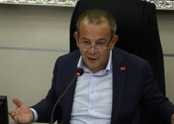 Tanju Özcan, Özgür Özel'e şikayet edildi