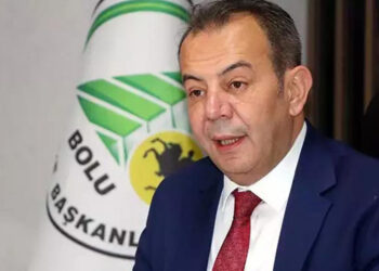 Parkta alkol alıp çöplerine bırakan 4 kişiye ceza kesildi