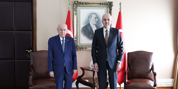 Numan Kurtulmuş Devlet Bahçeli ile bir araya geldi