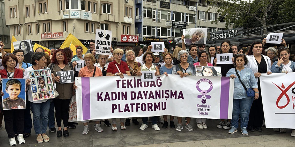 Tekirdağ'da kadınlar Narin Güran'ın (8) öldürülmesi, Tekirdağ'da, S.Y. (2) adlı kız çocuğunun şiddet ve cinsel istismara uğramasını protesto etti.