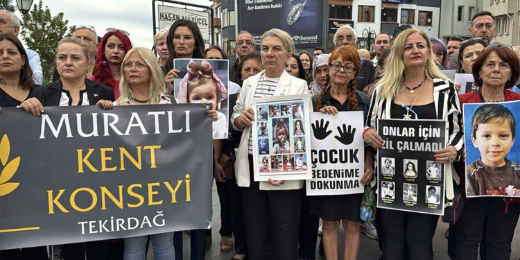 Tekirdağ'da kadınlar Narin için haykırdı