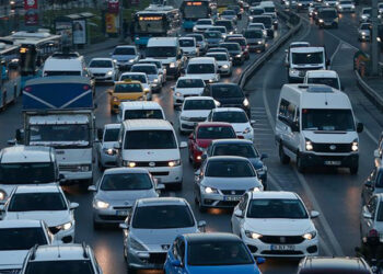 TÜİK: Ağustosta 211 bin 389 taşıtın trafiğe kaydı yapıldı