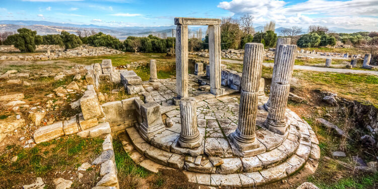 Tarih kokan bir ilçemiz 'Yatağan'