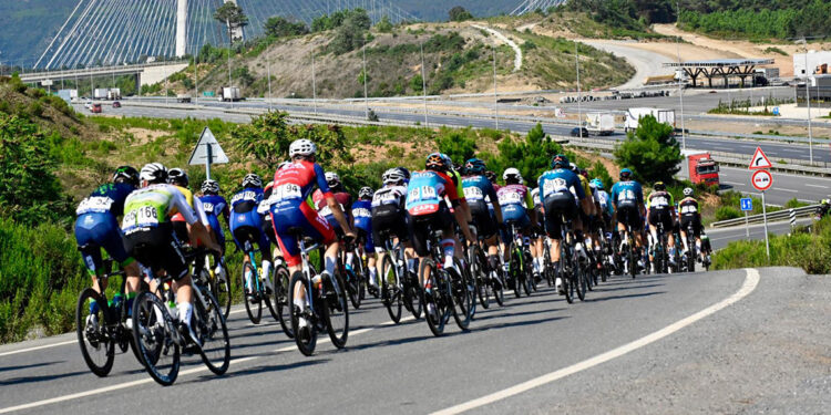 Tour Of İstanbul'da üçüncü etabın galibi Burgaudeau
