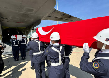 Tunceli'de kazada şehit olan 4 asker, memleketlerine uğurlandı