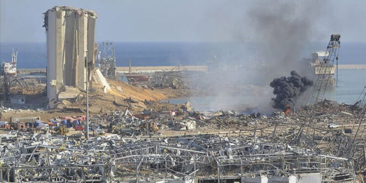 UNRWA: Lübnan'da 50'si çocuk 558 kişi öldü