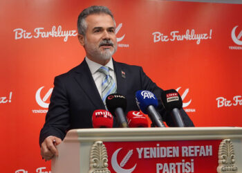 Üçüncü bir ittifak Türkiye’yi AK Parti-CHP sıkışmışlığından kurtarır