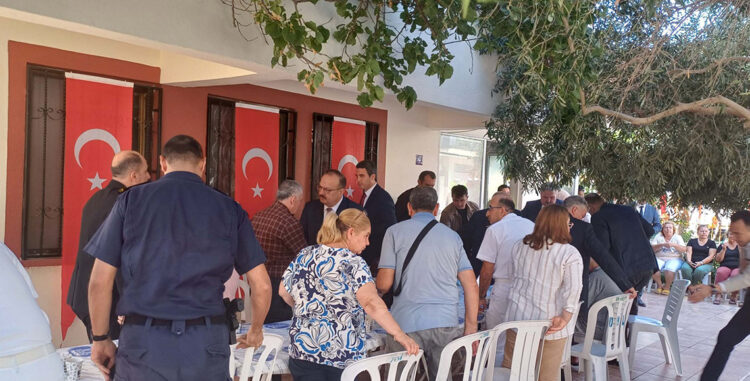 Vali Canpolat'tan Ayşenur Ezgi'nin babasına taziye ziyareti