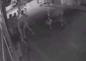 Eğlence mekanında tanıştığı kız arkadaşını rehin aldı