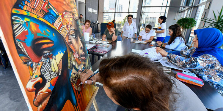 SanAtölye kursiyerlerini ağırlamaya devam ediyor