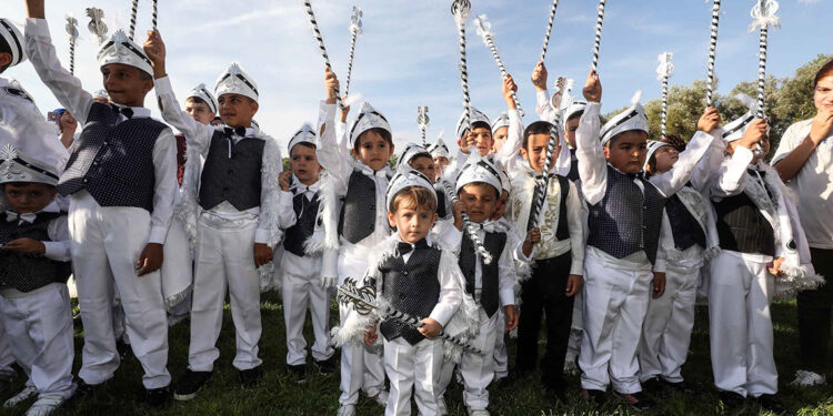 Yenimahalle'de minik beylere 'Sünnet Şöleni'
