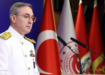 S-400 ve F-35 konusundaki tutumumuzda bir değişiklik yok