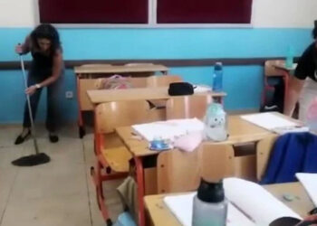 Okullarda pislikten geçilmiyor haberin var mı