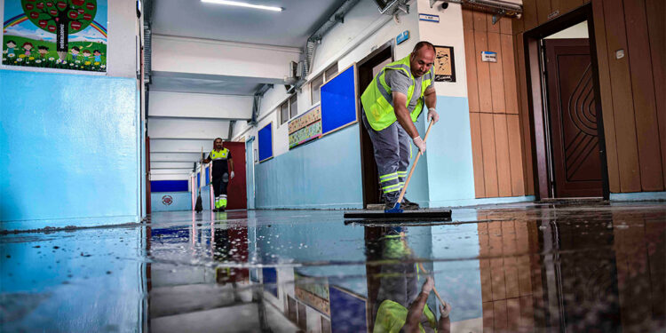 Okullardaki temizlik talebi geri çekildi