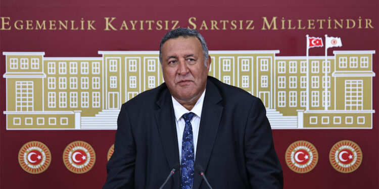 Emeklilikte adalet arayanların sesi duyulmalı