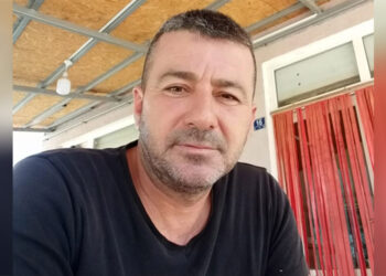 15 yaşındaki çocuk, husumetlisini 21 yerinden bıçaklayarak öldürdü