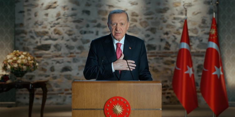 2 bin 200 yılı aşan köklü bir devlet geleneğine sahibiz