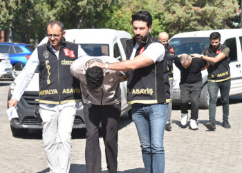 3 cinayet şüphelisi, 200 saatlik kamera kaydıyla yakalandı