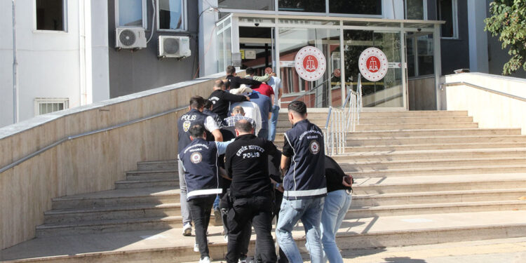 Kocaeli merkezli 6 ilde göçmen kaçakçılığı