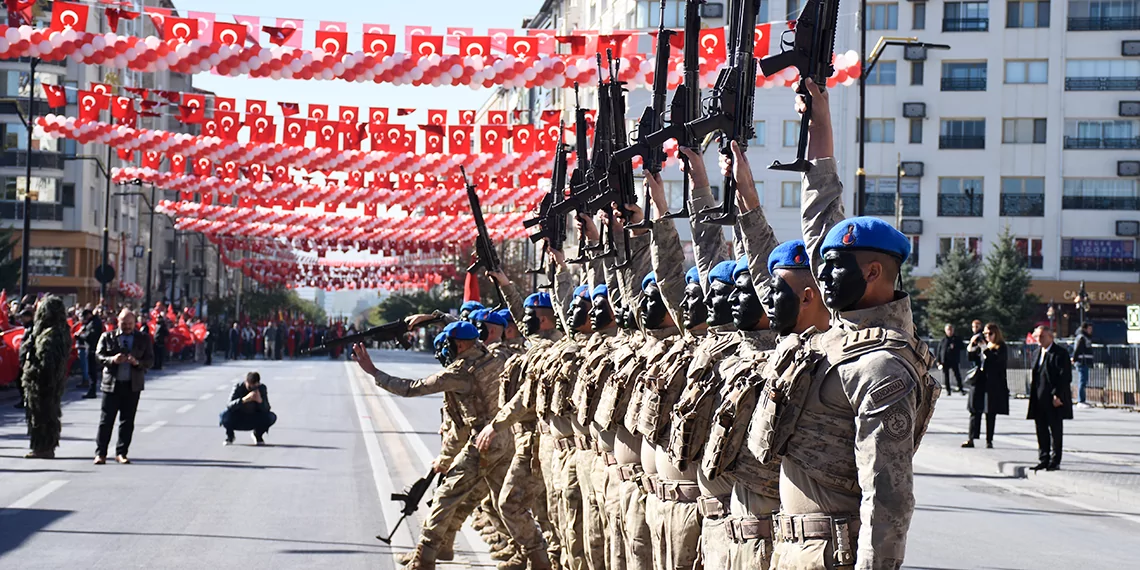 81 ilde cumhuriyet bayrami coskusuz - öne çıkan - haberton