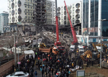 89 kişinin öldüğü Galeria Sitesi için yerinde dönüşüm kararı alındı; ismi yaşatılacak