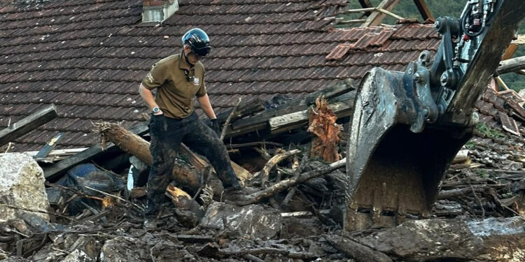 AB’den sel felaketinden etkilenen Bosna Hersek'e destek mesajı