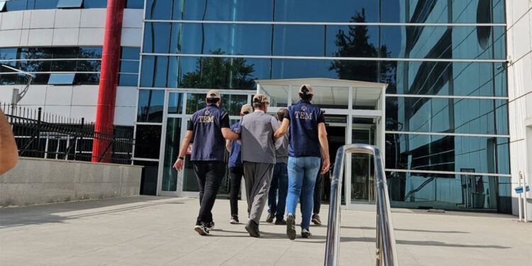 Adıyaman'da PKK operasyonunda 3 gözaltı