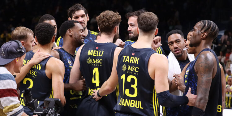 Fenerbahçe Beko-Alba Berlin'i mağlup etti