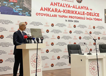 Ankara-Kırıkkale-Delice Otoyolu yapım protokolü imzalandı