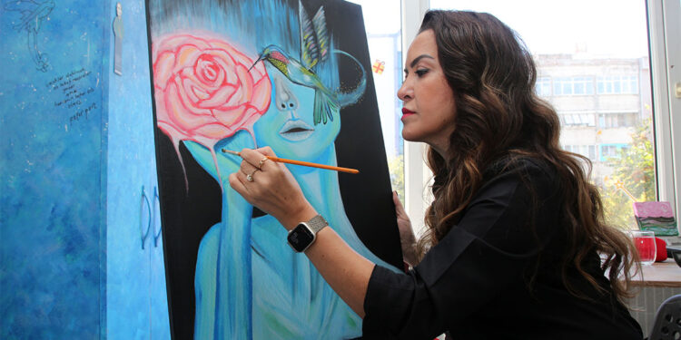 Avukat Aylin'in yaptığı yağlı boya resimler ilgi görüyor