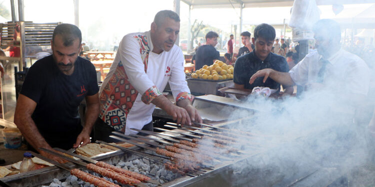 Adana’da günde 25 ton et ve 7 bin şırdan satışı bekleniyor