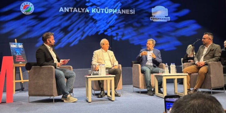 Ahmet Ümit, Kepez'de Okurlarıyla Buluştu